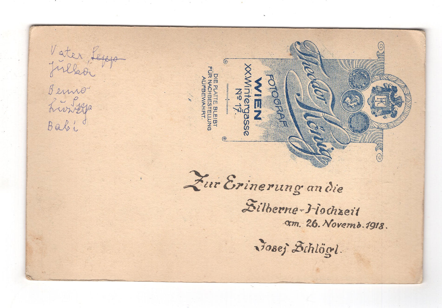 Fotografie Schönes Familienbild mit Widmung - Wien 1918 / CAB U-20