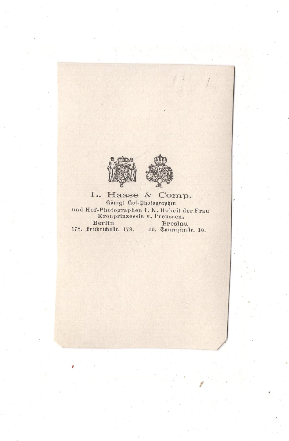 Fotografie Soldat mit Epauletten - Berlin / Breslau 1860er / CDV M1-07