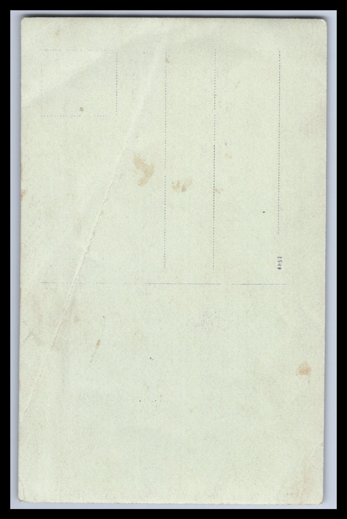 Ansichtskarte Niedliches kleines Mädchen