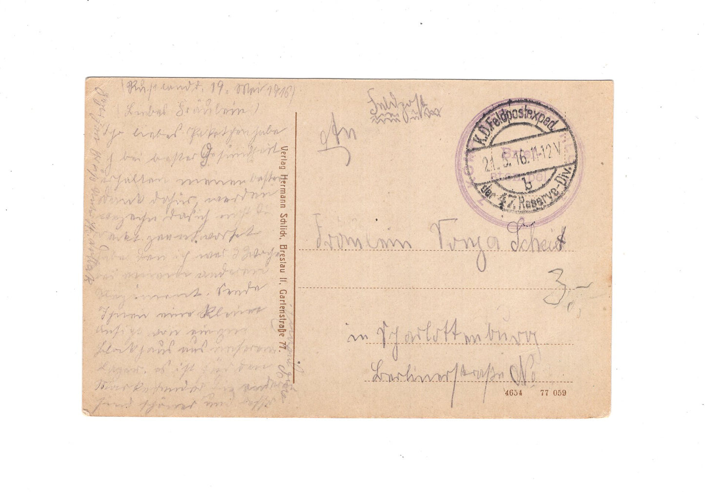 Ansichtskarte / Feldpost Soldat vor der Unterkunft - 1916