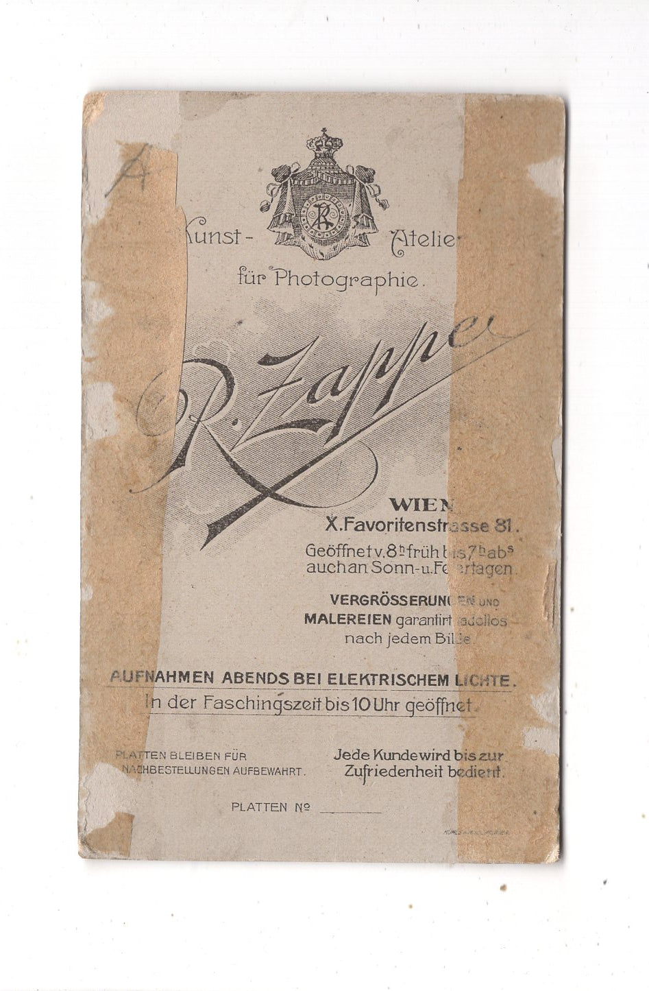 Fotografie K. u. k. Soldat mit Orden / Marine ? - Wien 1900er