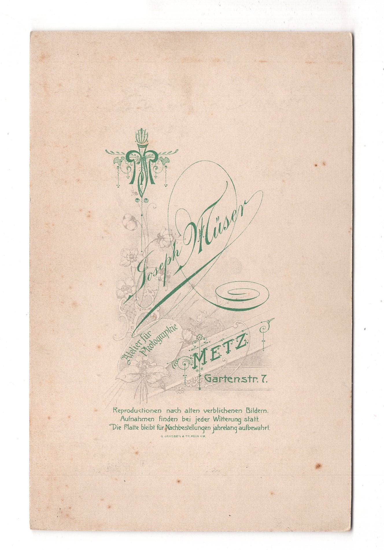 Fotografie Feine Dame - Metz um 1900 / CAB W-29