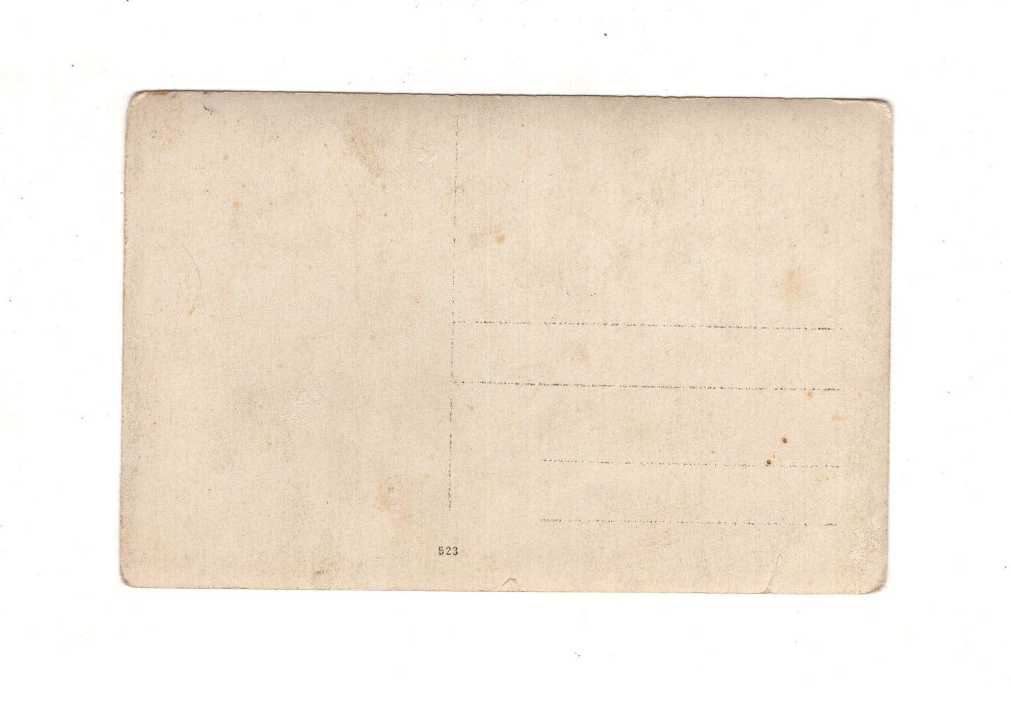 Ansichtskarte Soldaten / Soldatenportrait mit Hund vor der Essen-Ausgabe