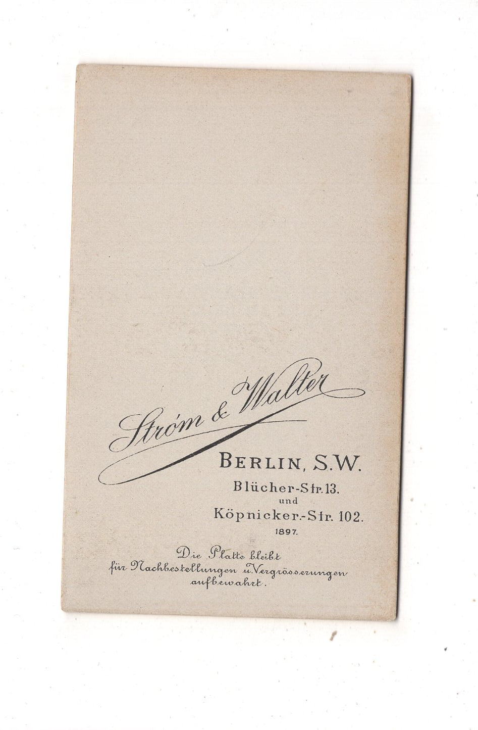 Fotografie Niedliches kleines Mädchen - Berlin 1897 / CDV M1-32