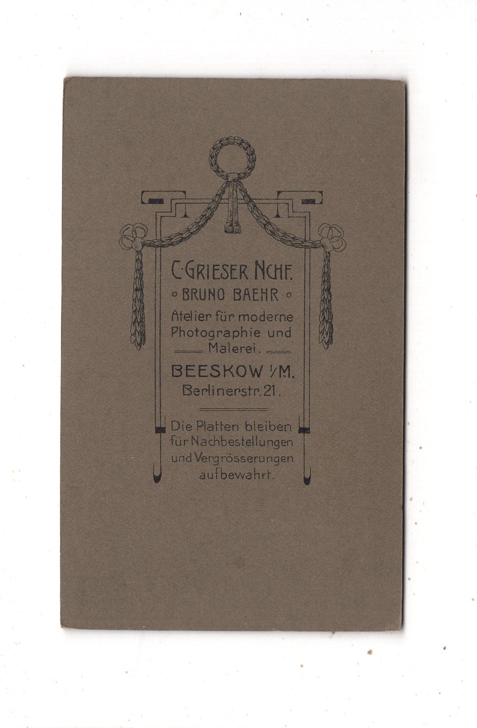 Fotografie Niedlicher kleiner Junge - Beeskow 1900er