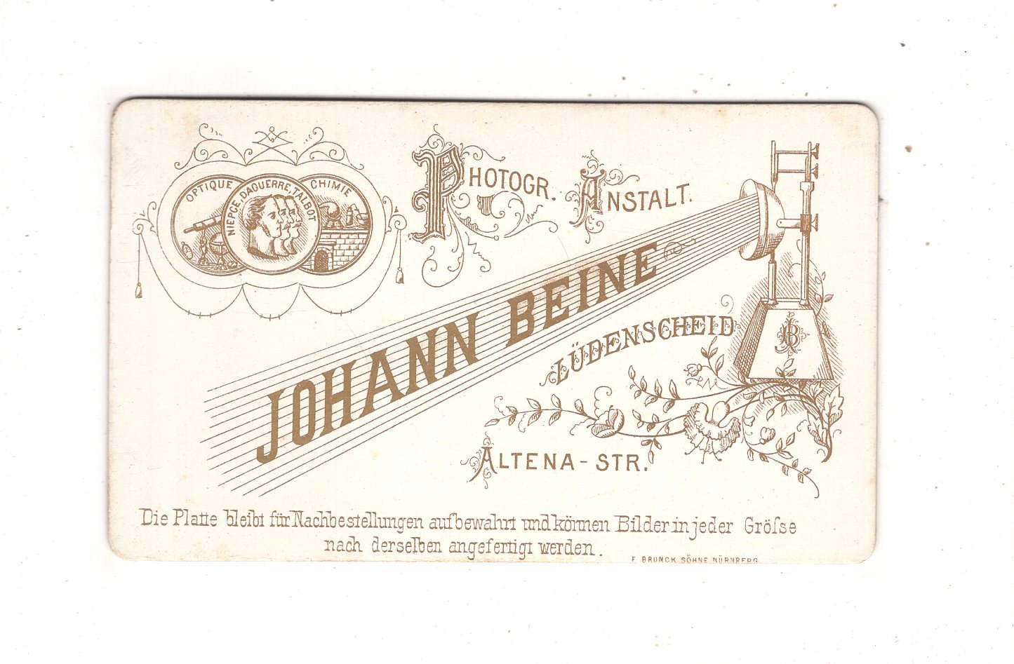 Fotografie Niedlicher kleiner Junge - Lüdenscheid 1880er