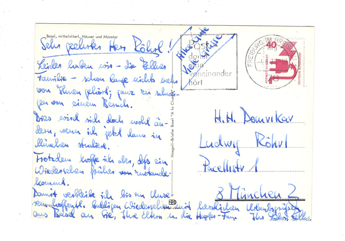 Ansichtskarte Basel / mittelalterliche Häuser und Münster / Schweiz