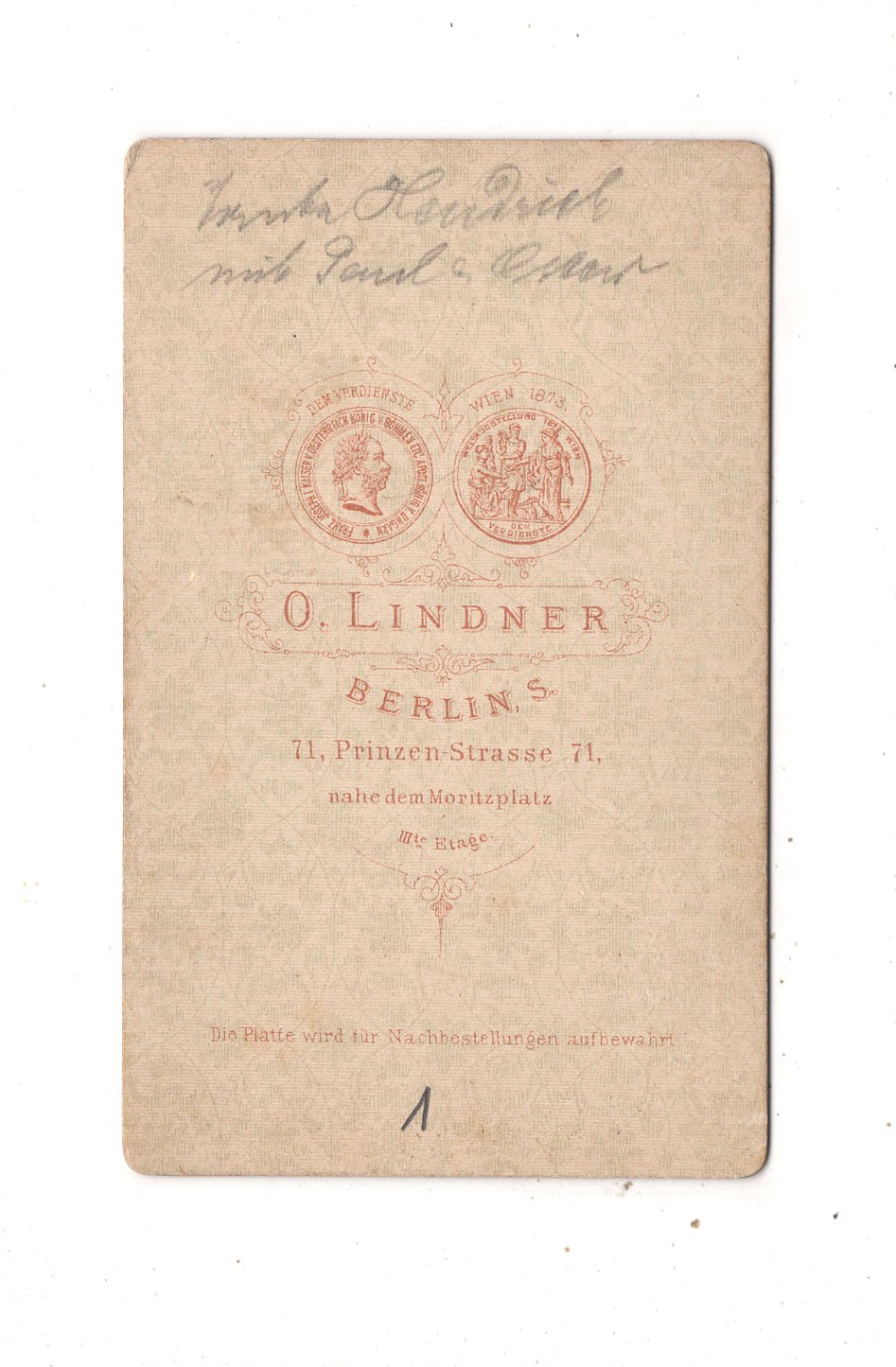 Fotografie Feine Dame mit kleinen Jungen / benannt - Berlin 1870er