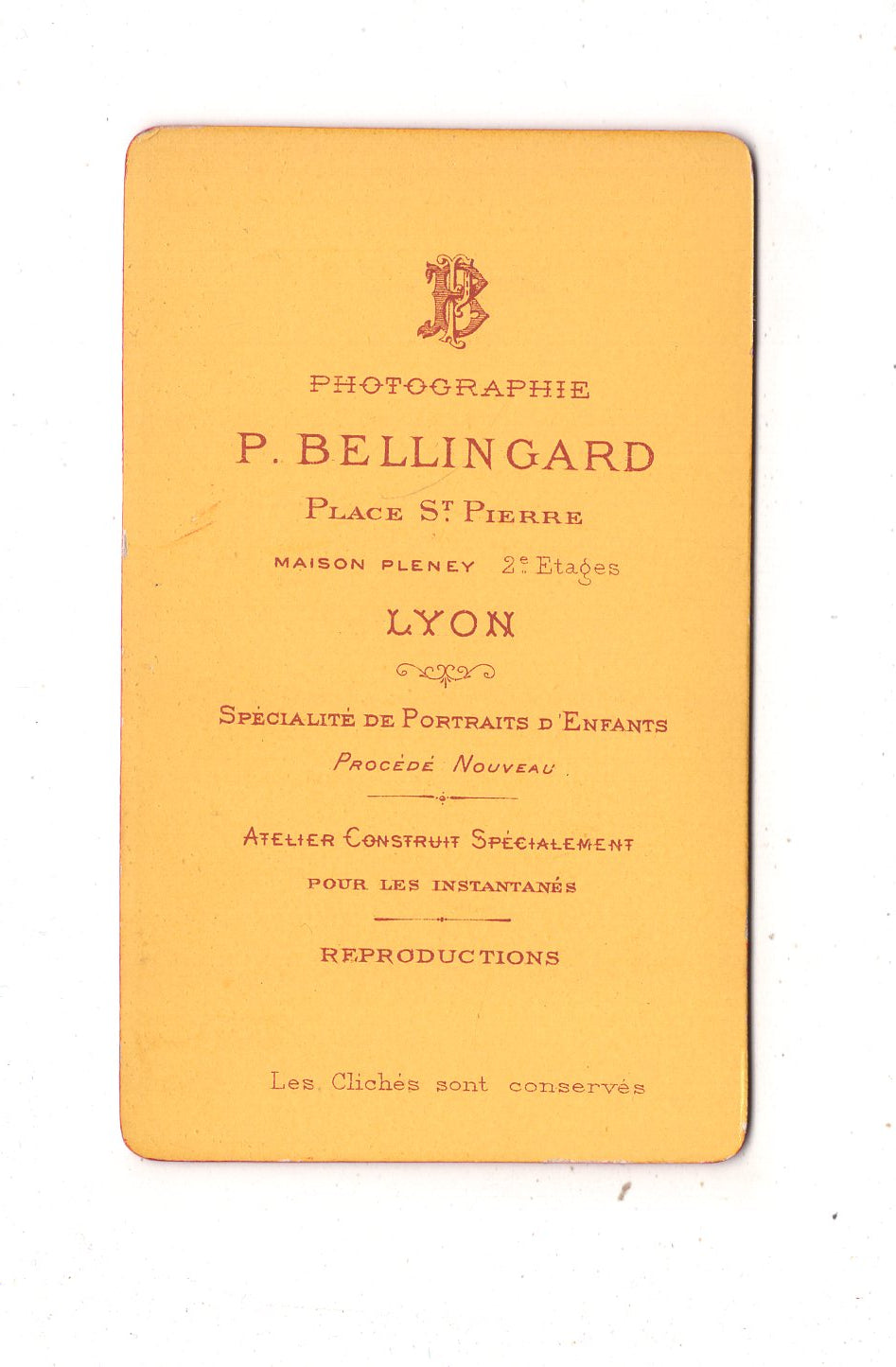 Fotografie Niedlicher kleiner Junge mit Schulranzen - Lyon 1870er / CDV M1-22