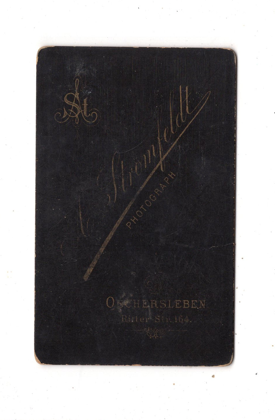 Fotografie Niedlicher kleiner Junge - Oschersleben um 1880