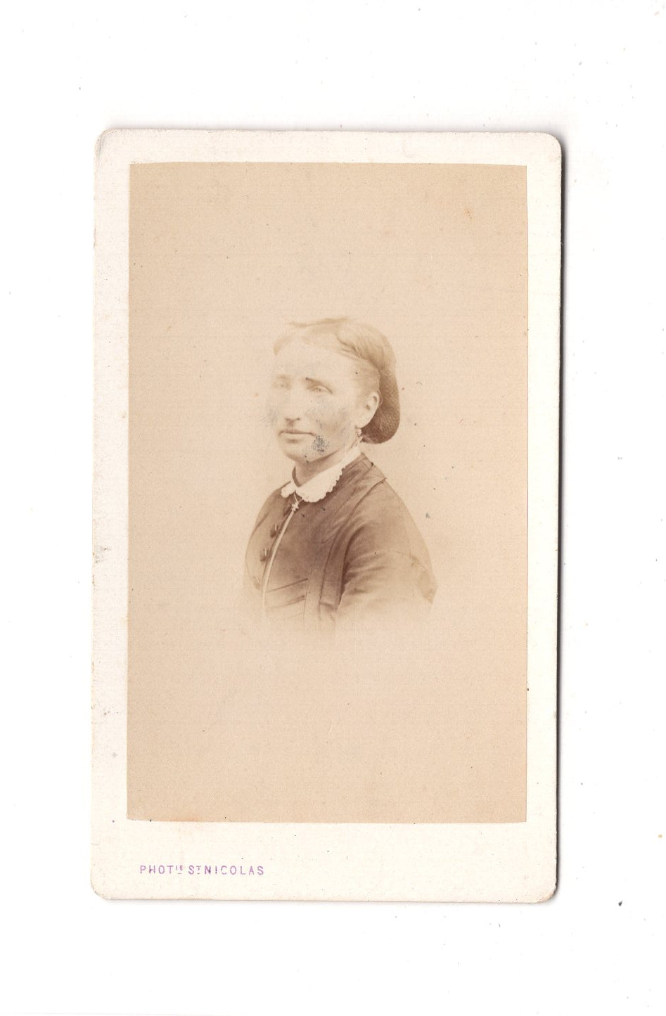 Fotografie Damenportrait - Nantes 1870er / CDV C1-01