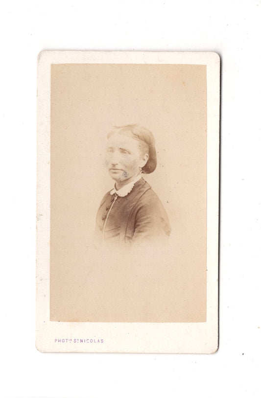 Fotografie Damenportrait - Nantes 1870er / CDV C1-01