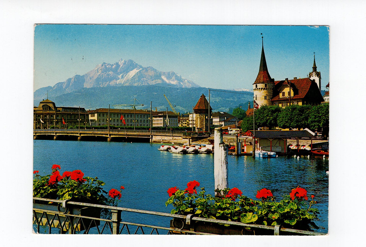 Ansichtskarte Luzern / Blick auf Seebrücke und Pilatus / Schweiz