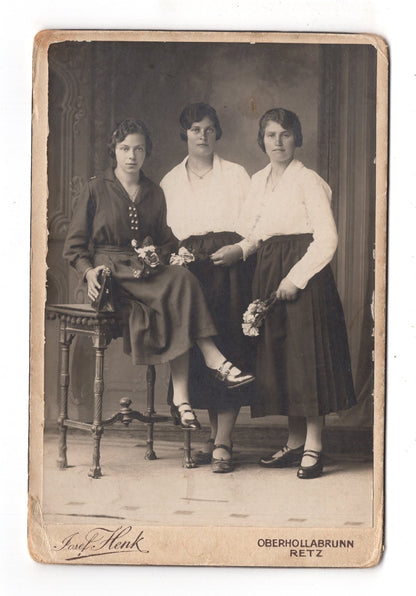 Fotografie Feine Damen - Oberhollabrunn / Retz 1910er / CAB W-19
