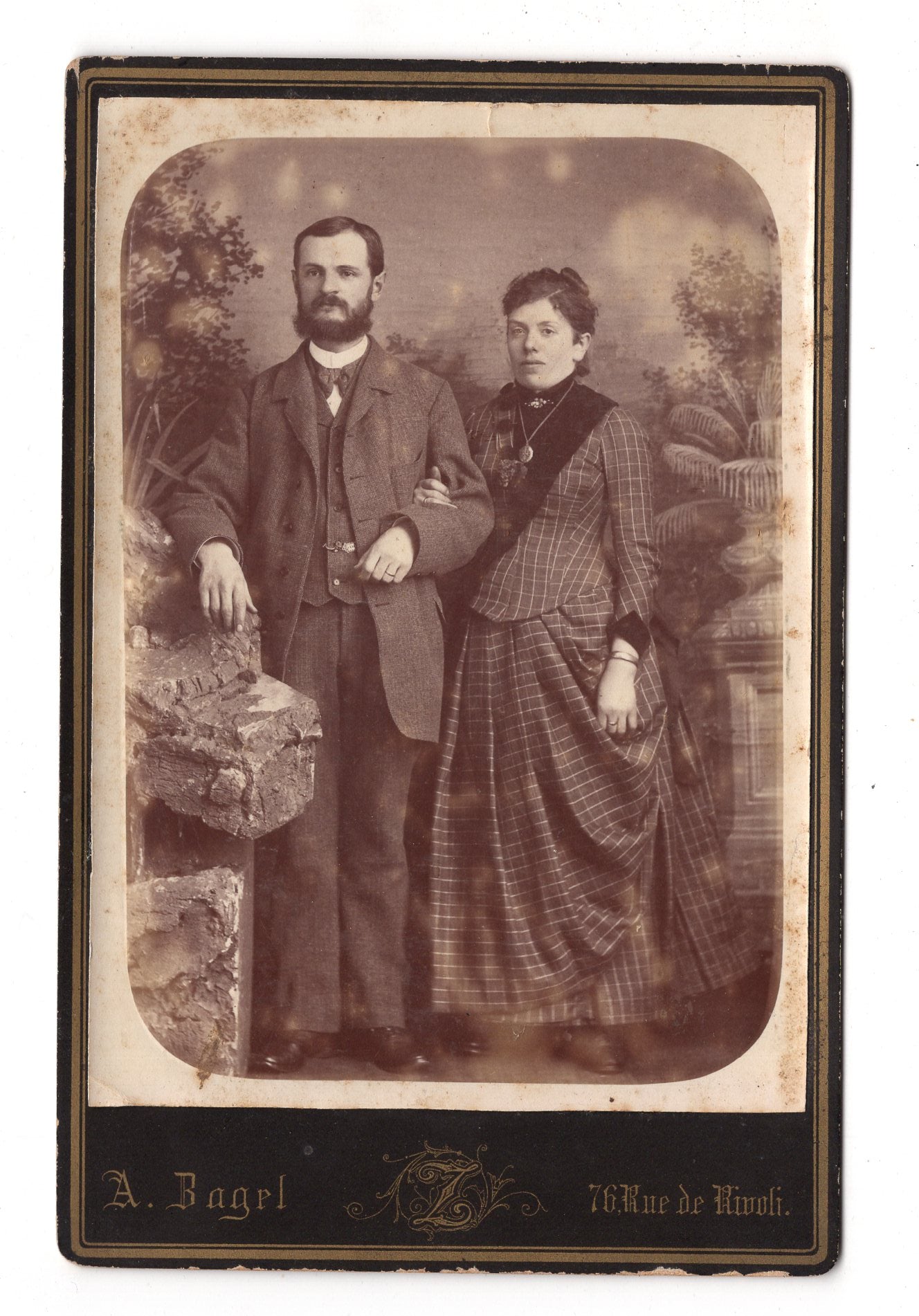 Fotografie Feines Paar - Paris um 1880 / CAB X-34