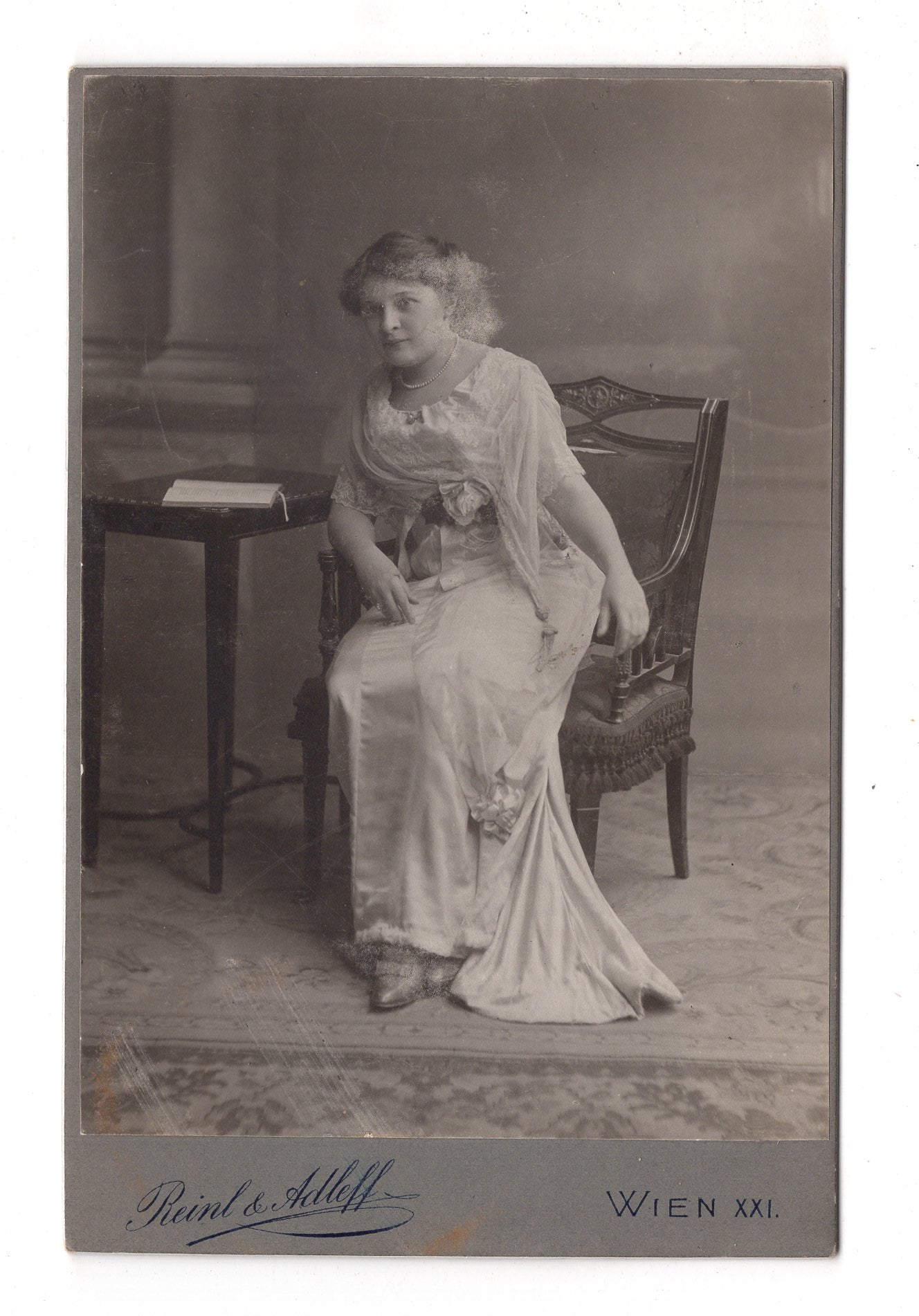 Fotografie Feine Dame - Wien 1900er / CAB W-19