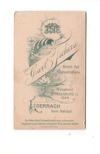 Fotografie Niedlicher kleiner Junge - Lörrach um 1900 / CDV M1-24