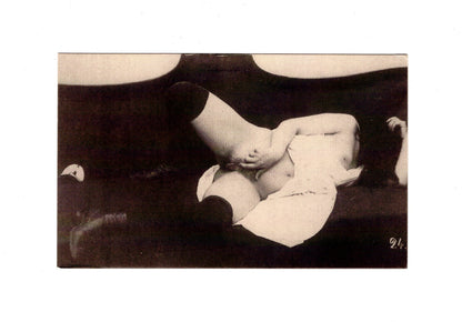 Ansichtskarte Akt / Erotik / Erotische Szene