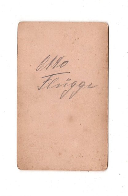 Fotografie Niedlicher kleiner Junge / Otto Flügge - Berlin 1880er / CDV M1-24