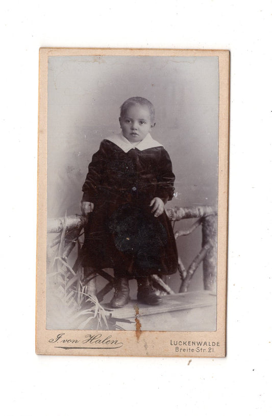 Fotografie Niedlicher kleiner Junge - Luckenwalde 1890er / CDV M1-24