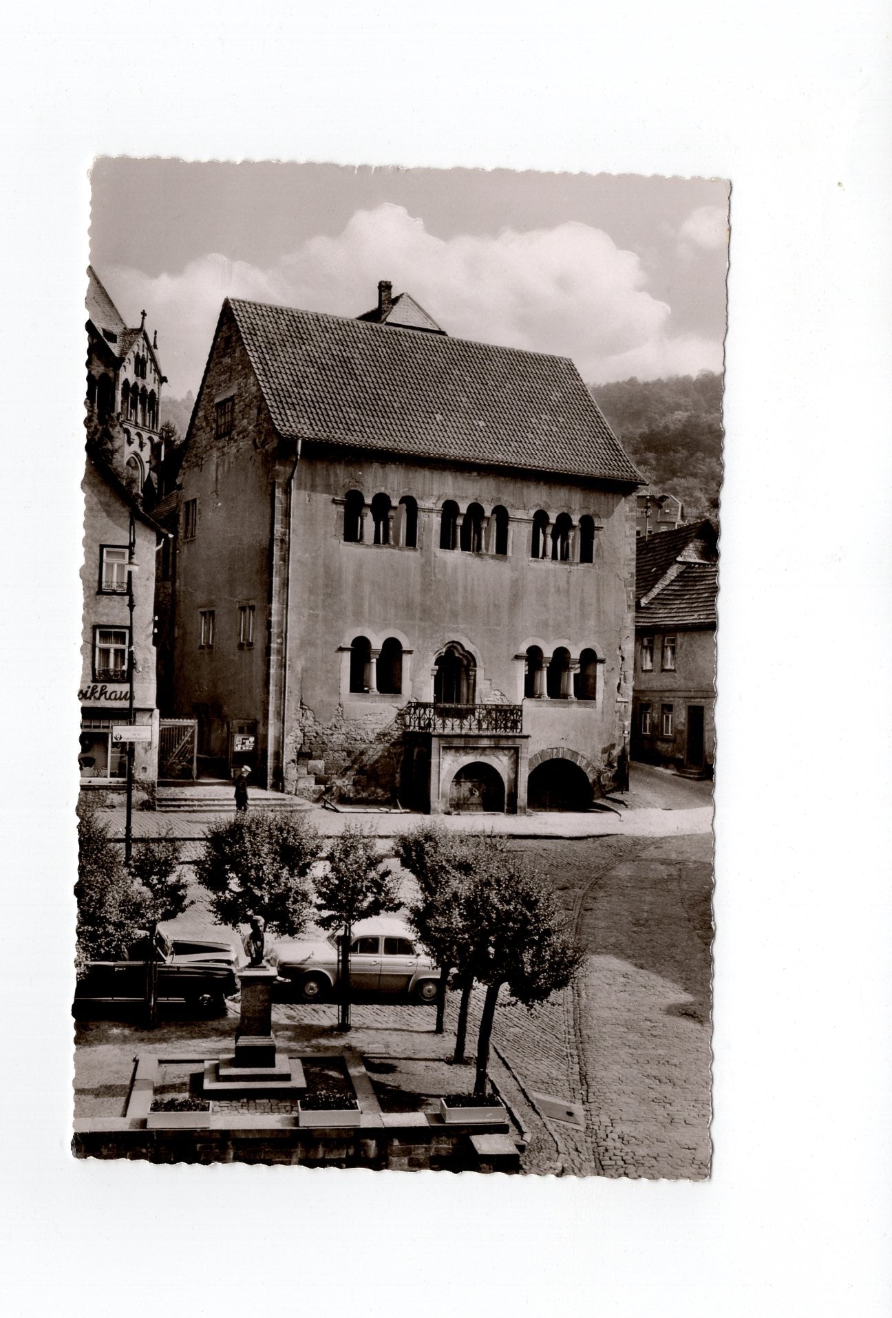 Ansichtskarte Gelnhausen / Romanisches Haus