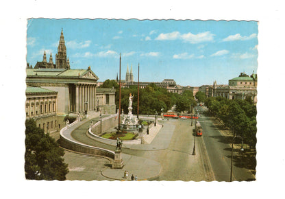 Ansichtskarte Wien / Ringstraße mit Parlament +++/ Österreich