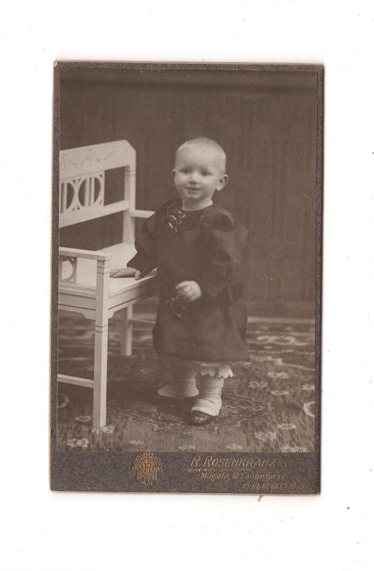Fotografie Niedlicher kleiner Junge - Mügeln & Laubegast bei Dresden um 1910 / CDV M1-24