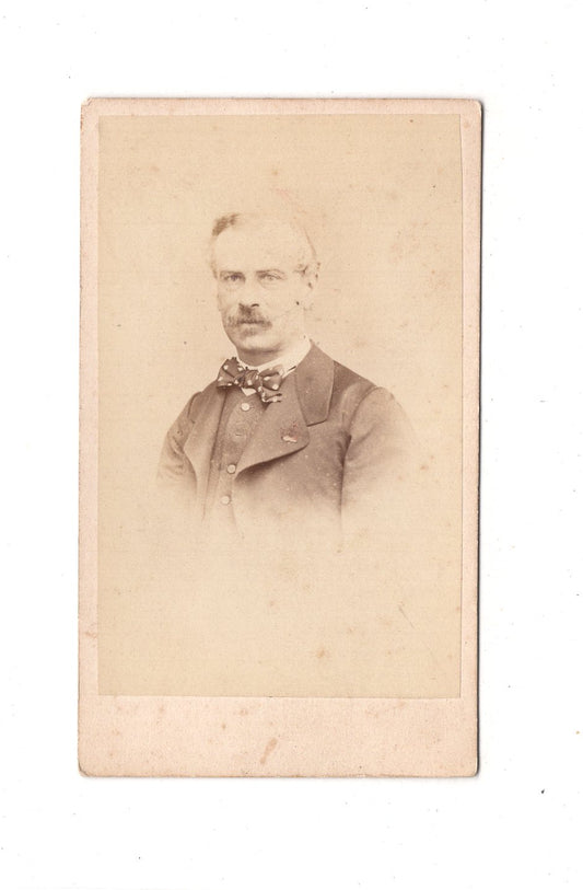 Fotografie Herrenportrait - Lyon 1860er / CDV C1-19