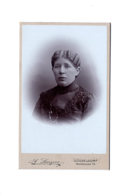 Fotografie Damenportrait - Düsseldorf um 1900