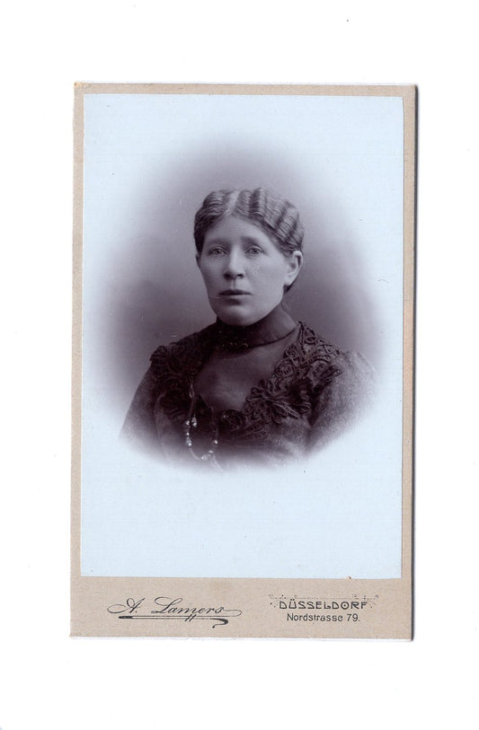 Fotografie Damenportrait - Düsseldorf um 1900