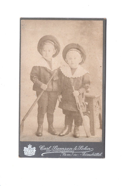 Fotografie Niedliche kleine Jungen - Hamburg 1900er