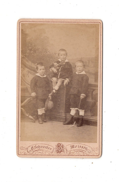Fotografie Niedliche kleine Jungen - Meißen 1880er