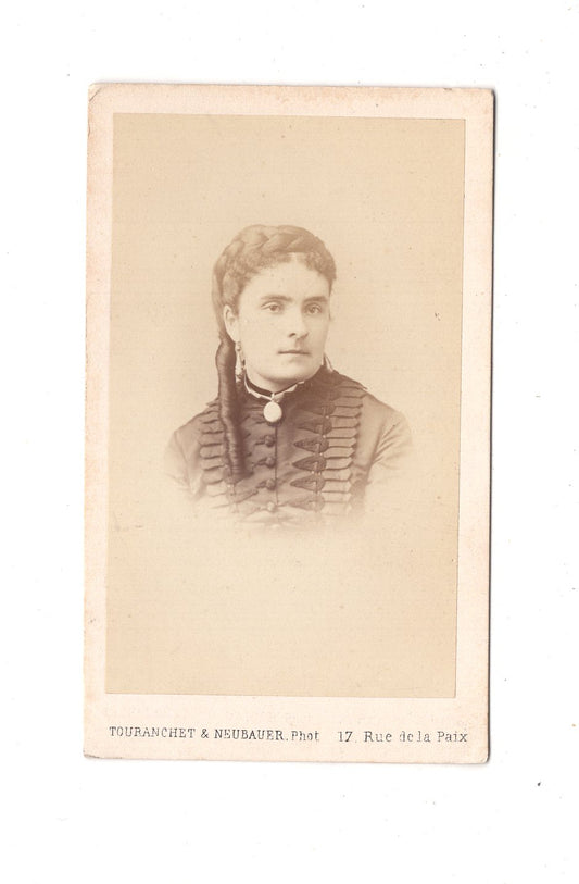 Fotografie Damenportrait - Paris um 1870 / CDV C1-01