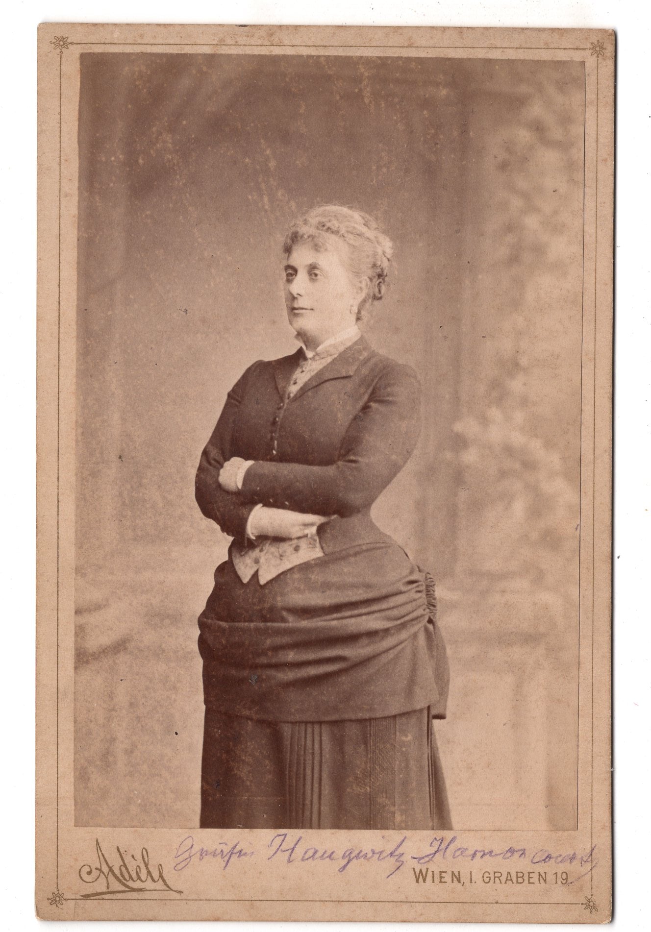 Fotografie Feine Dame - Wien um 1880 / CAB W-20