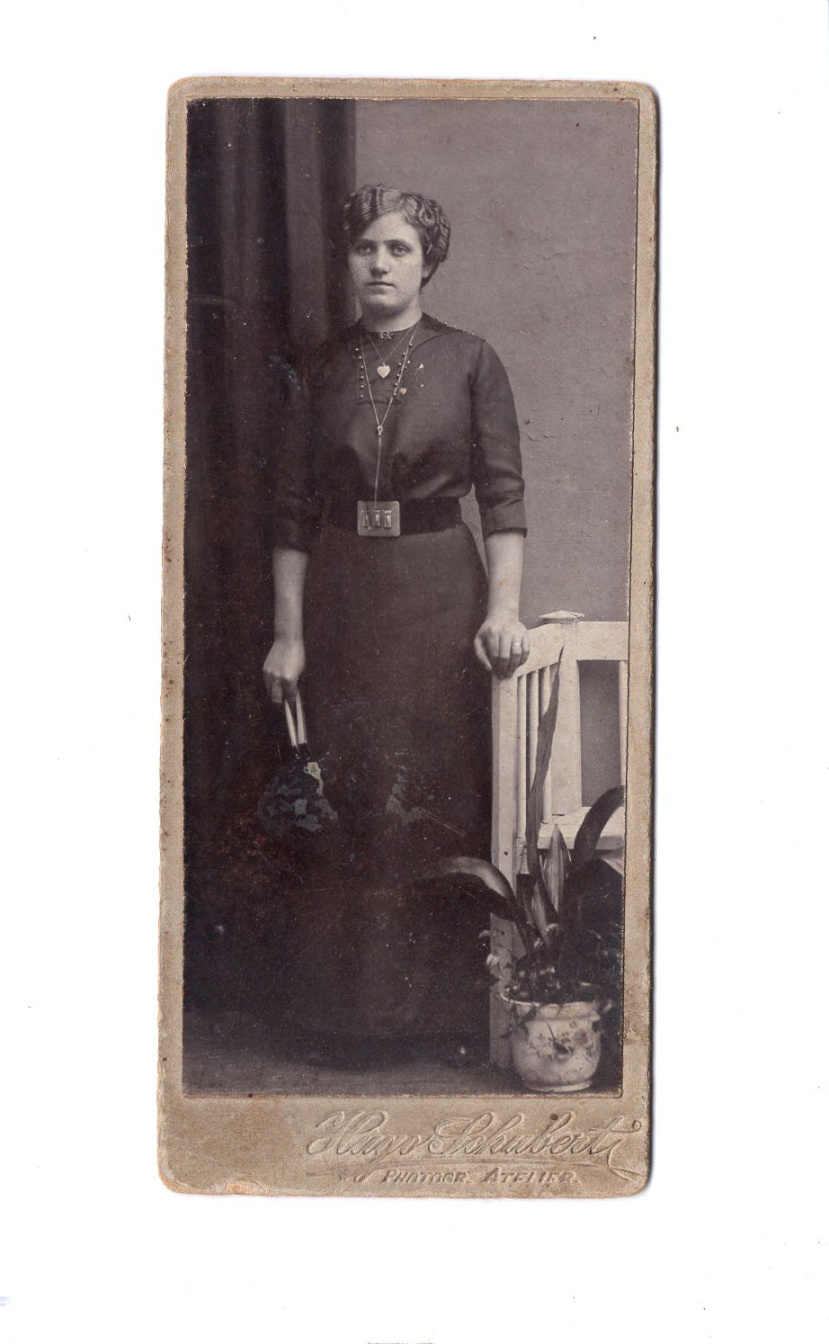 Fotografie Feine Dame - unbekannter Ort 1900er