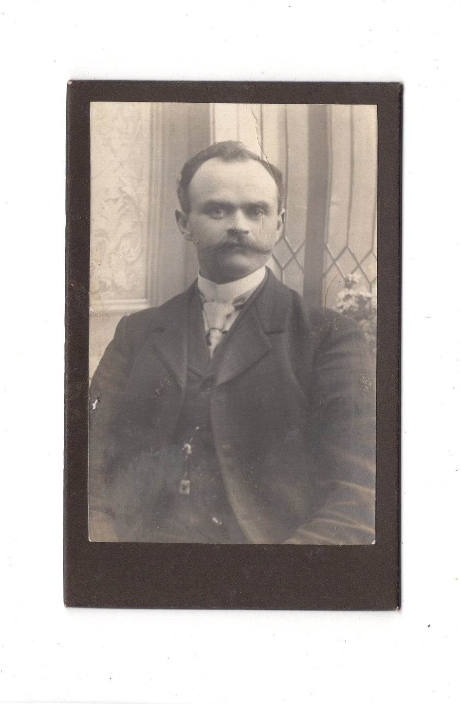 Fotografie Herrenportrait - unbekannter Ort 1910er / CDV C1-19