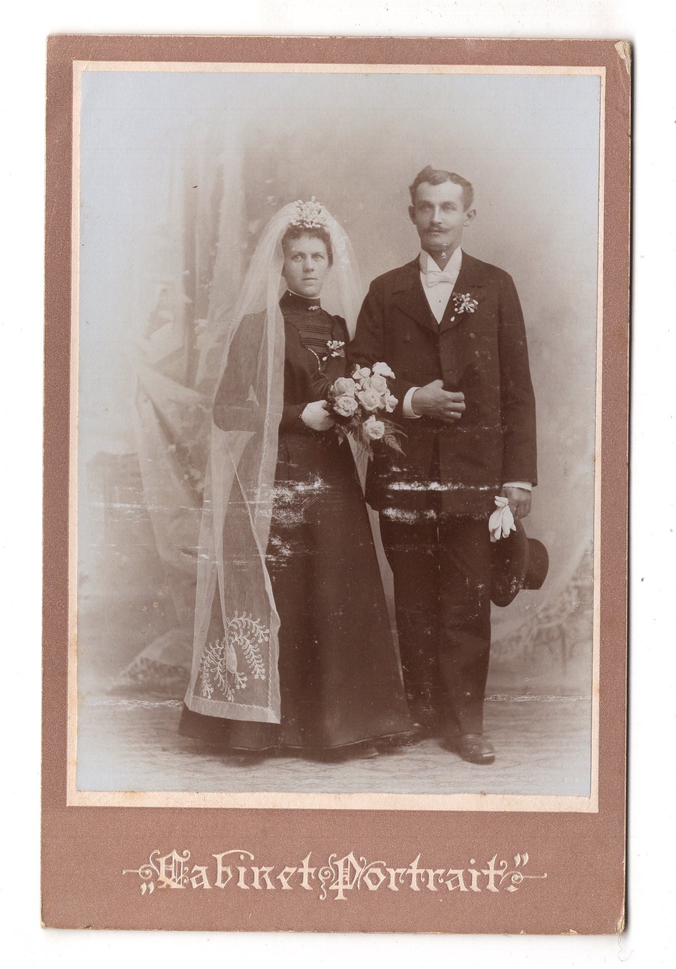 Fotografie Schönes Hochzeitsbild - Salzburghofen / Freilassing um 1900 / CAB X-36