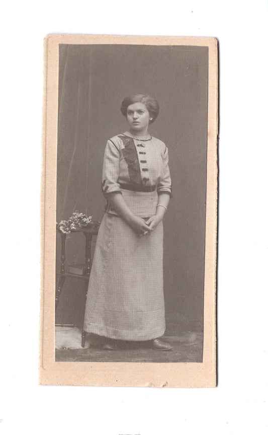 Fotografie Feine Dame - unbekannter Ort um 1910