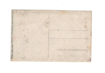 Ansichtskarte / Foto Portraitfoto eines Soldaten mit Pickelhaube feldmarschmäßig