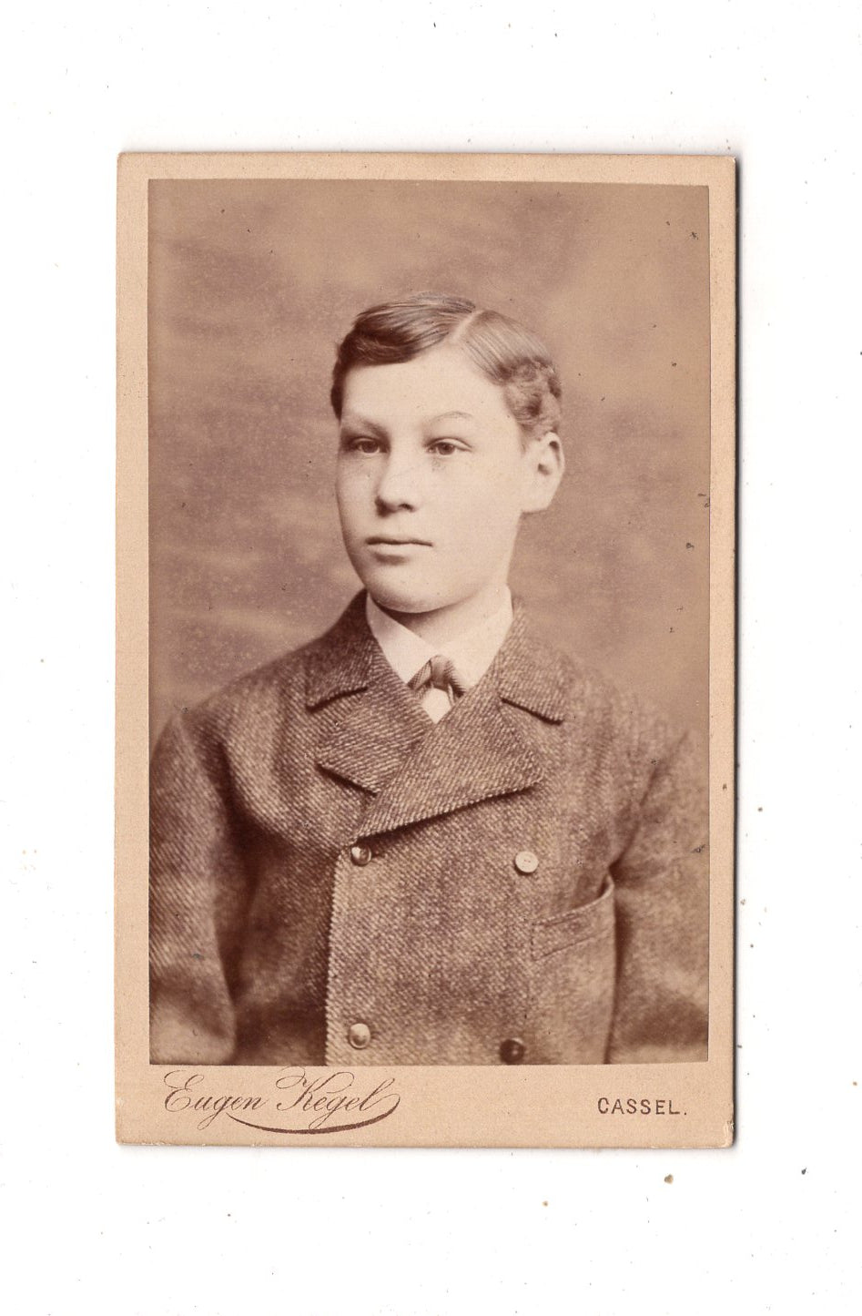 Fotografie Feiner Junge - Kassel um 1880