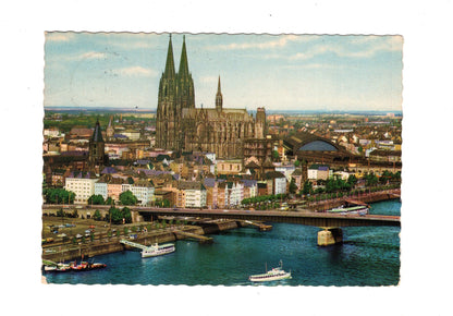 Ansichtskarte Köln am Rhein / Blick auf die Altstadt mit Dom +++ / G1-57