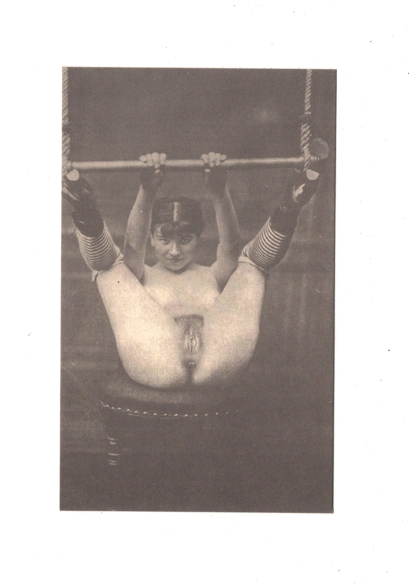 Ansichtskarte Akt / Erotik / Nackte Schönheit