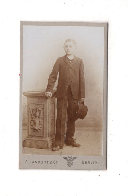 Fotografie Feiner Junge - Berlin 1890er