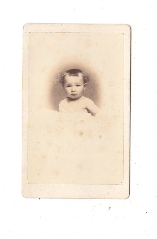 Fotografie Schönes Kinderbild / Baby - Frankfurt Main 1860er / CDV N1-08