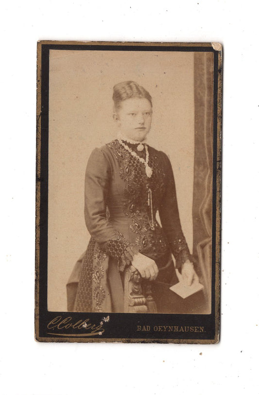 Fotografie Feine Dame - Bad Oeynhausen 1880er