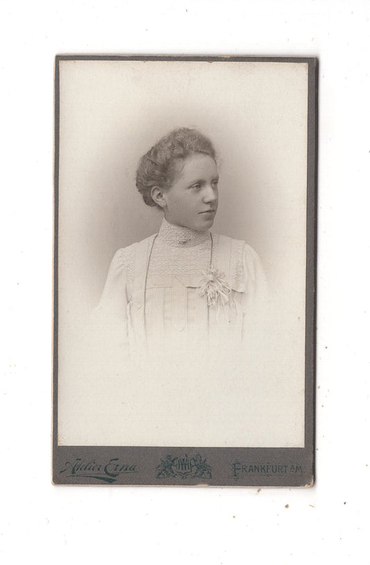 Fotografie Damenportrait - Frankfurt Main 1900er / CDV N1-12