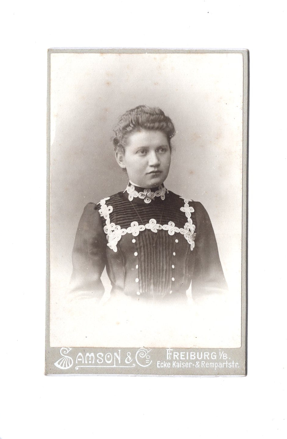 Fotografie Damenportrait mit Widmung - Freiburg im Breisgau um 1900