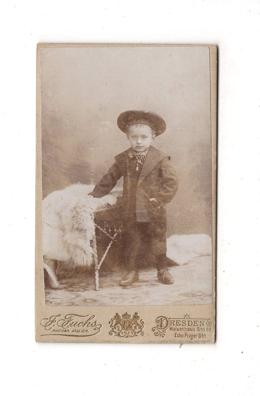 Fotografie Niedlicher kleiner Junge / benannt - Dresden 1890er / CDV M1-25