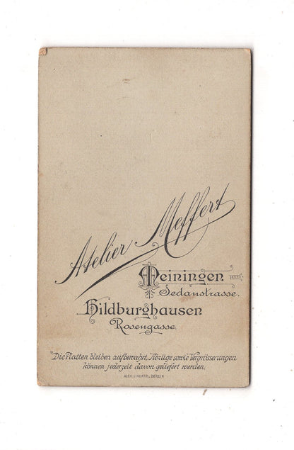 Fotografie Soldat mit Frau - Meiningen / Hildburghausen 1890er / CDV M1-05