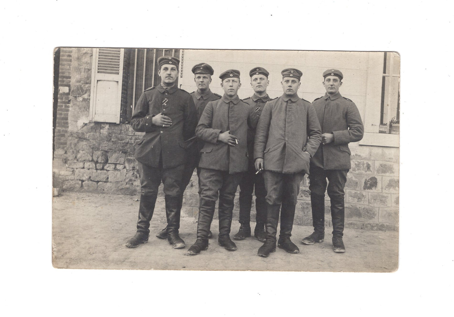 Ansichtskarte / Foto Gruppenbild Soldaten